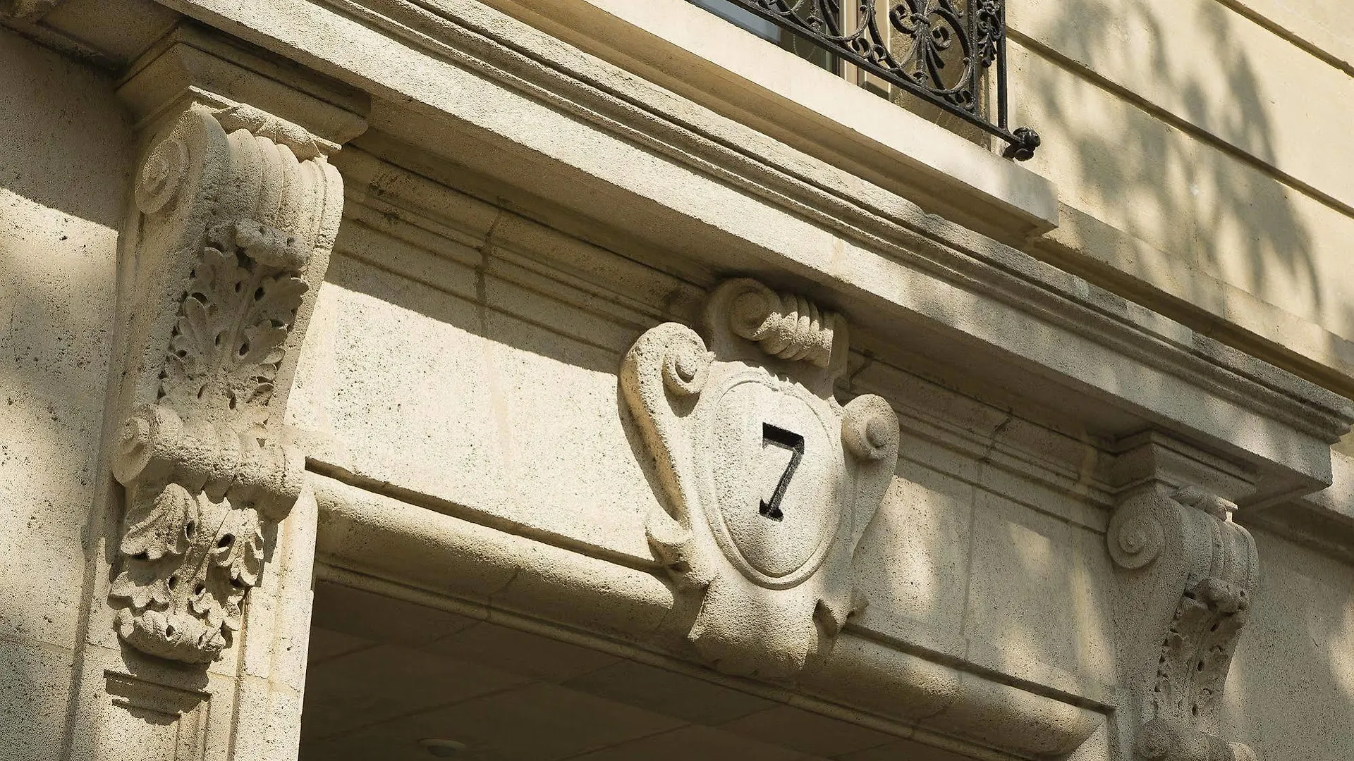 Goralska Residences Paris Bastille Otel